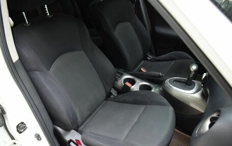 Nissan Juke II, 2012 год, 900 000 рублей, 19 фотография