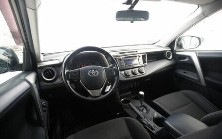 Toyota RAV4, 2013 год, 1 640 000 рублей, 8 фотография