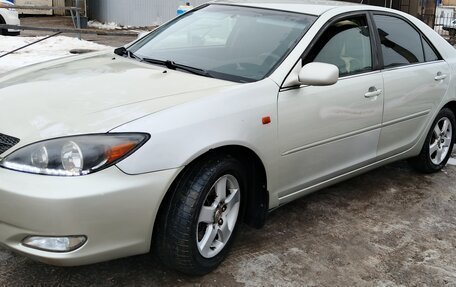 Toyota Camry V40, 2003 год, 650 000 рублей, 2 фотография