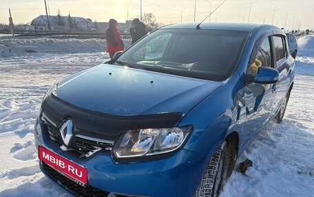 Renault Sandero II рестайлинг, 2014 год, 850 000 рублей, 1 фотография