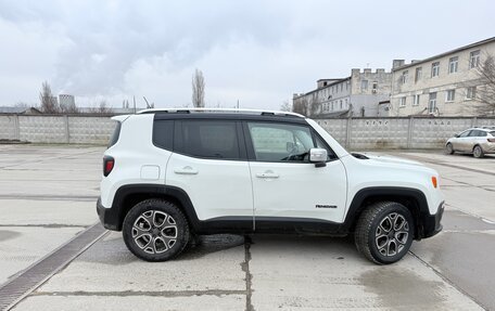 Jeep Renegade I рестайлинг, 2015 год, 1 900 000 рублей, 8 фотография