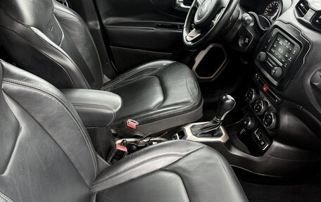 Jeep Renegade I рестайлинг, 2015 год, 1 900 000 рублей, 9 фотография