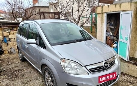 Opel Zafira B, 2008 год, 749 000 рублей, 2 фотография