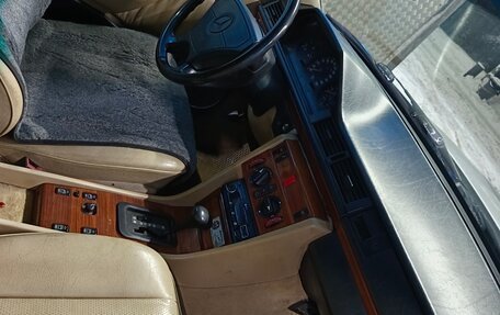 Mercedes-Benz W124, 1993 год, 280 000 рублей, 9 фотография