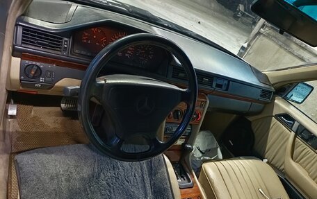 Mercedes-Benz W124, 1993 год, 280 000 рублей, 6 фотография