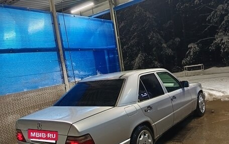 Mercedes-Benz W124, 1993 год, 280 000 рублей, 3 фотография