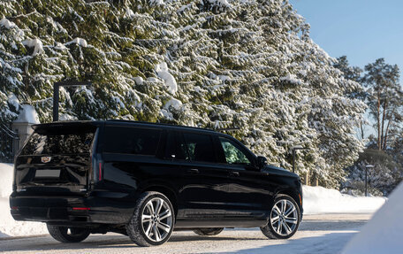 Cadillac Escalade V, 2024 год, 19 000 000 рублей, 2 фотография