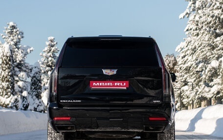 Cadillac Escalade V, 2024 год, 19 000 000 рублей, 5 фотография