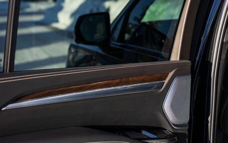 Cadillac Escalade V, 2024 год, 19 000 000 рублей, 29 фотография