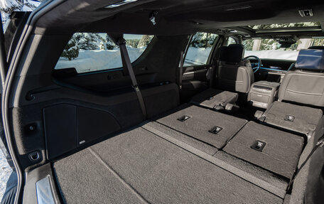 Cadillac Escalade V, 2024 год, 19 000 000 рублей, 34 фотография