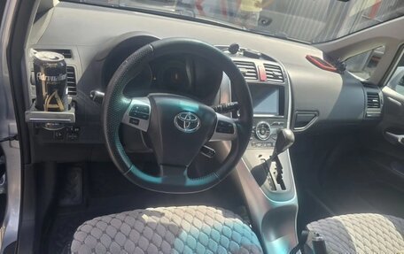 Toyota Auris II, 2011 год, 750 000 рублей, 8 фотография