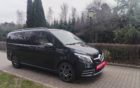 Mercedes-Benz V-Класс, 2021 год, 7 500 000 рублей, 7 фотография