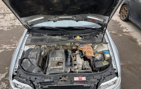 Audi A4, 2001 год, 350 000 рублей, 15 фотография