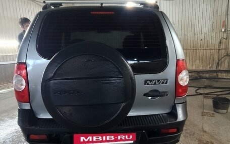 Chevrolet Niva I рестайлинг, 2011 год, 417 000 рублей, 5 фотография