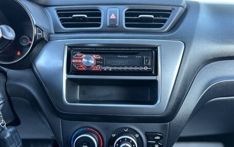 KIA Rio III рестайлинг, 2013 год, 725 000 рублей, 26 фотография