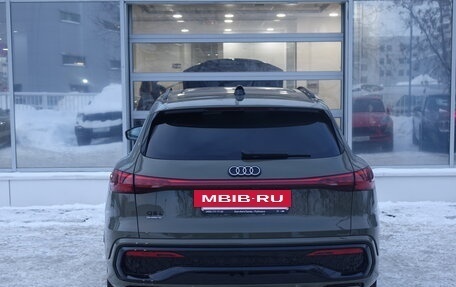 Audi Q5, 2025 год, 7 260 000 рублей, 4 фотография