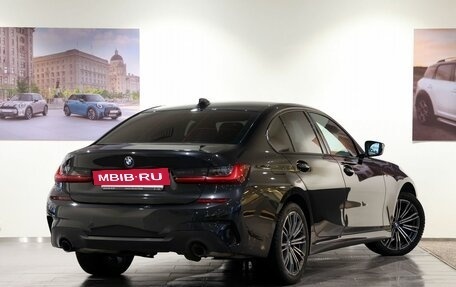 BMW 3 серия, 2021 год, 4 250 000 рублей, 5 фотография