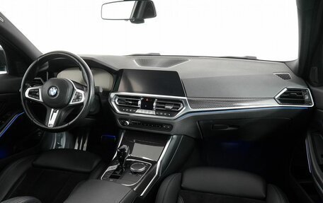 BMW 3 серия, 2021 год, 4 250 000 рублей, 14 фотография