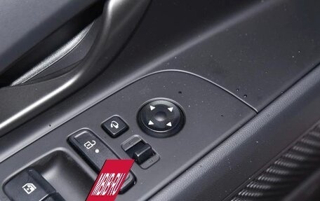 Hyundai Elantra, 2023 год, 2 289 000 рублей, 34 фотография