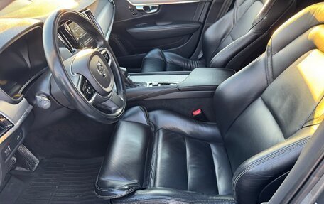 Volvo V90 Cross Country I рестайлинг, 2018 год, 3 090 000 рублей, 8 фотография