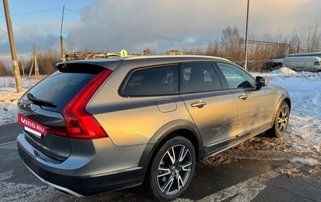 Volvo V90 Cross Country I рестайлинг, 2018 год, 3 090 000 рублей, 6 фотография