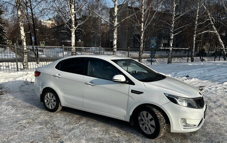 KIA Rio III рестайлинг, 2013 год, 990 000 рублей, 9 фотография