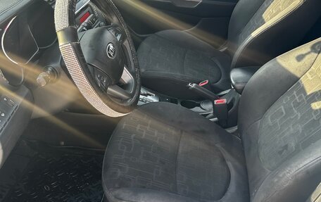 KIA Rio III рестайлинг, 2013 год, 990 000 рублей, 13 фотография