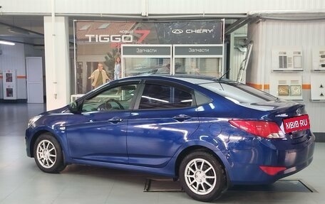 Hyundai Solaris II рестайлинг, 2016 год, 1 000 000 рублей, 7 фотография