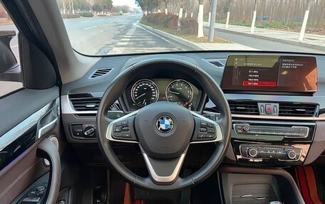 BMW X1, 2021 год, 2 300 000 рублей, 14 фотография