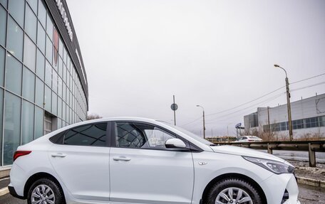 Hyundai Solaris II рестайлинг, 2021 год, 1 648 000 рублей, 11 фотография