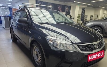 KIA cee'd I рестайлинг, 2010 год, 620 000 рублей, 1 фотография