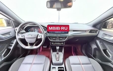 Ford Focus IV, 2022 год, 1 080 000 рублей, 7 фотография