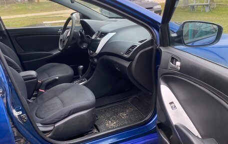 Hyundai Solaris II рестайлинг, 2015 год, 650 000 рублей, 14 фотография