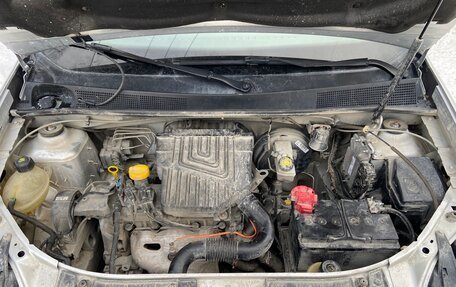 Renault Sandero II рестайлинг, 2015 год, 750 000 рублей, 8 фотография