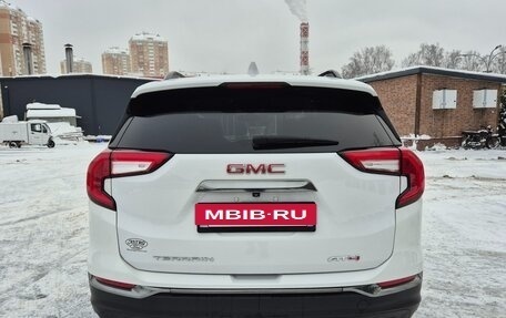GMC Terrain, 2023 год, 3 220 000 рублей, 7 фотография