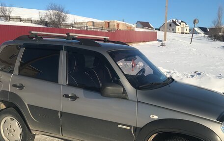 Chevrolet Niva I рестайлинг, 2014 год, 550 000 рублей, 2 фотография