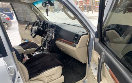 Mitsubishi Pajero IV, 2008 год, 1 550 000 рублей, 6 фотография
