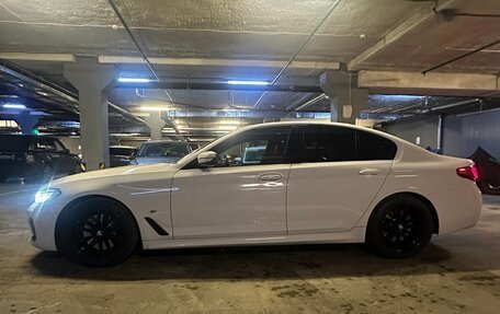 BMW 5 серия, 2021 год, 6 200 000 рублей, 3 фотография