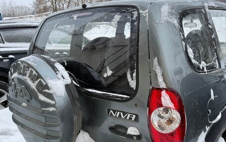 Chevrolet Niva I рестайлинг, 2011 год, 390 000 рублей, 4 фотография