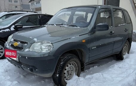 Chevrolet Niva I рестайлинг, 2011 год, 390 000 рублей, 6 фотография