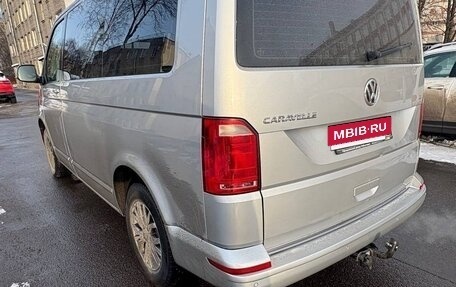 Volkswagen Caravelle T6 рестайлинг, 2016 год, 2 800 000 рублей, 6 фотография