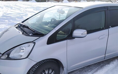 Honda Fit III, 2008 год, 650 000 рублей, 4 фотография