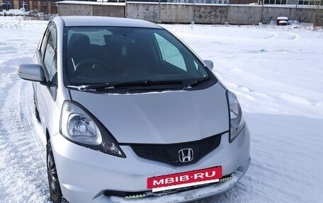 Honda Fit III, 2008 год, 650 000 рублей, 3 фотография