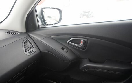 Hyundai ix35 I рестайлинг, 2014 год, 1 499 000 рублей, 15 фотография