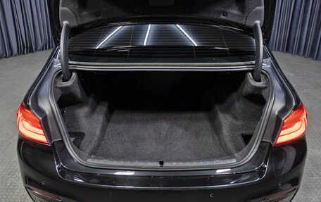 BMW 5 серия, 2018 год, 4 998 000 рублей, 10 фотография