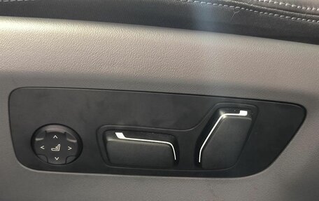 BMW 5 серия, 2025 год, 10 190 000 рублей, 18 фотография