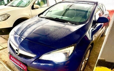 Opel Astra J, 2014 год, 900 000 рублей, 2 фотография