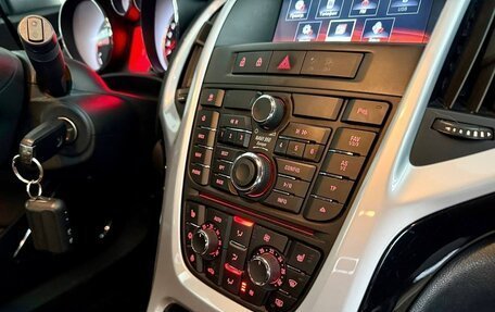 Opel Astra J, 2014 год, 900 000 рублей, 10 фотография