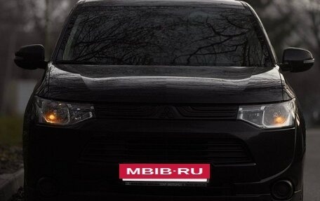 Mitsubishi Outlander III рестайлинг 3, 2012 год, 1 200 000 рублей, 17 фотография