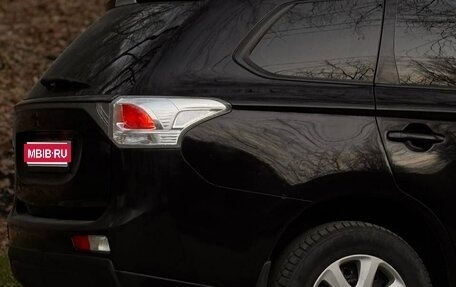 Mitsubishi Outlander III рестайлинг 3, 2012 год, 1 200 000 рублей, 21 фотография